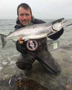 Mads Schmidt with the prize Mads Schmidt with the prize